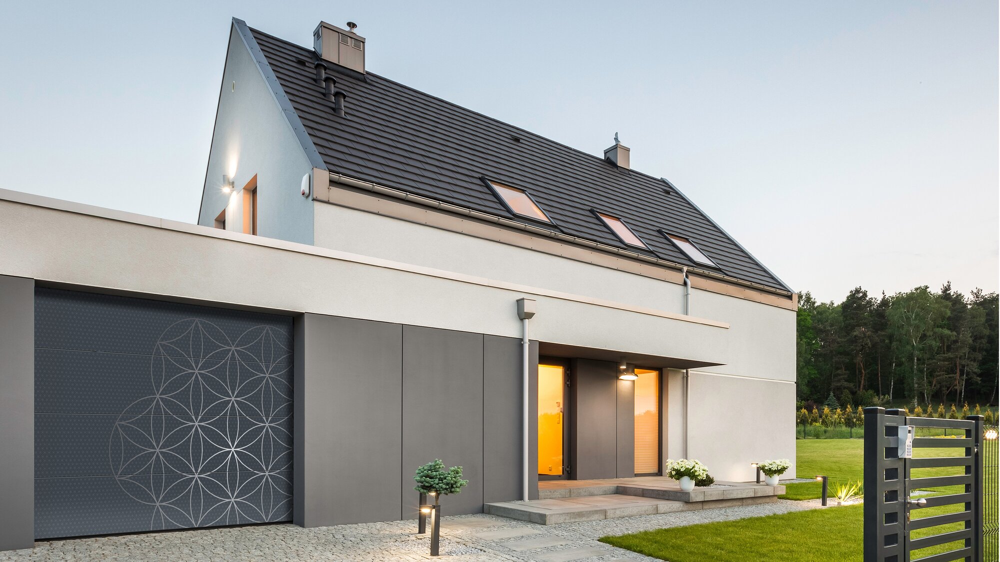 Residential garage doors