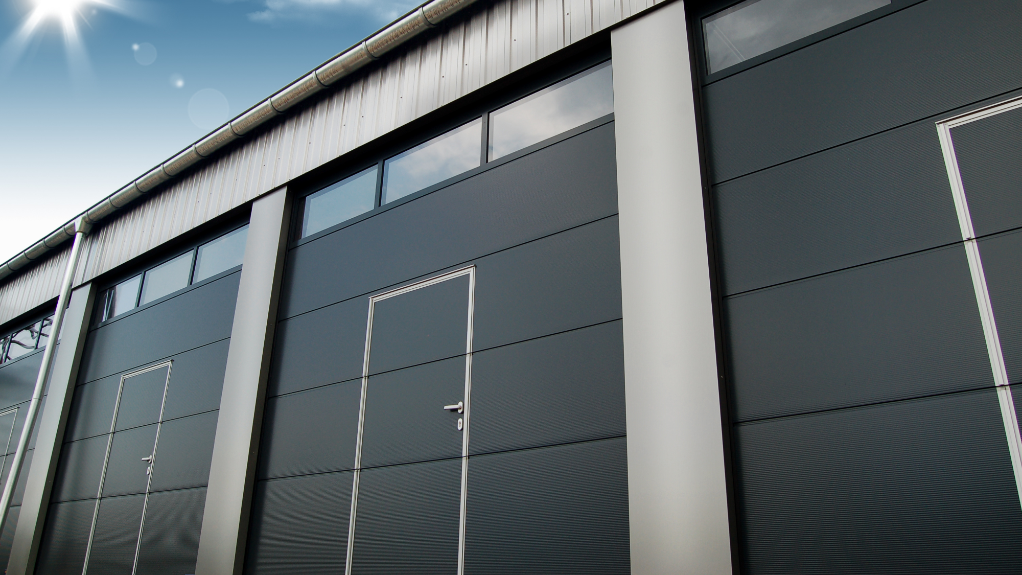 Industrial sectional door