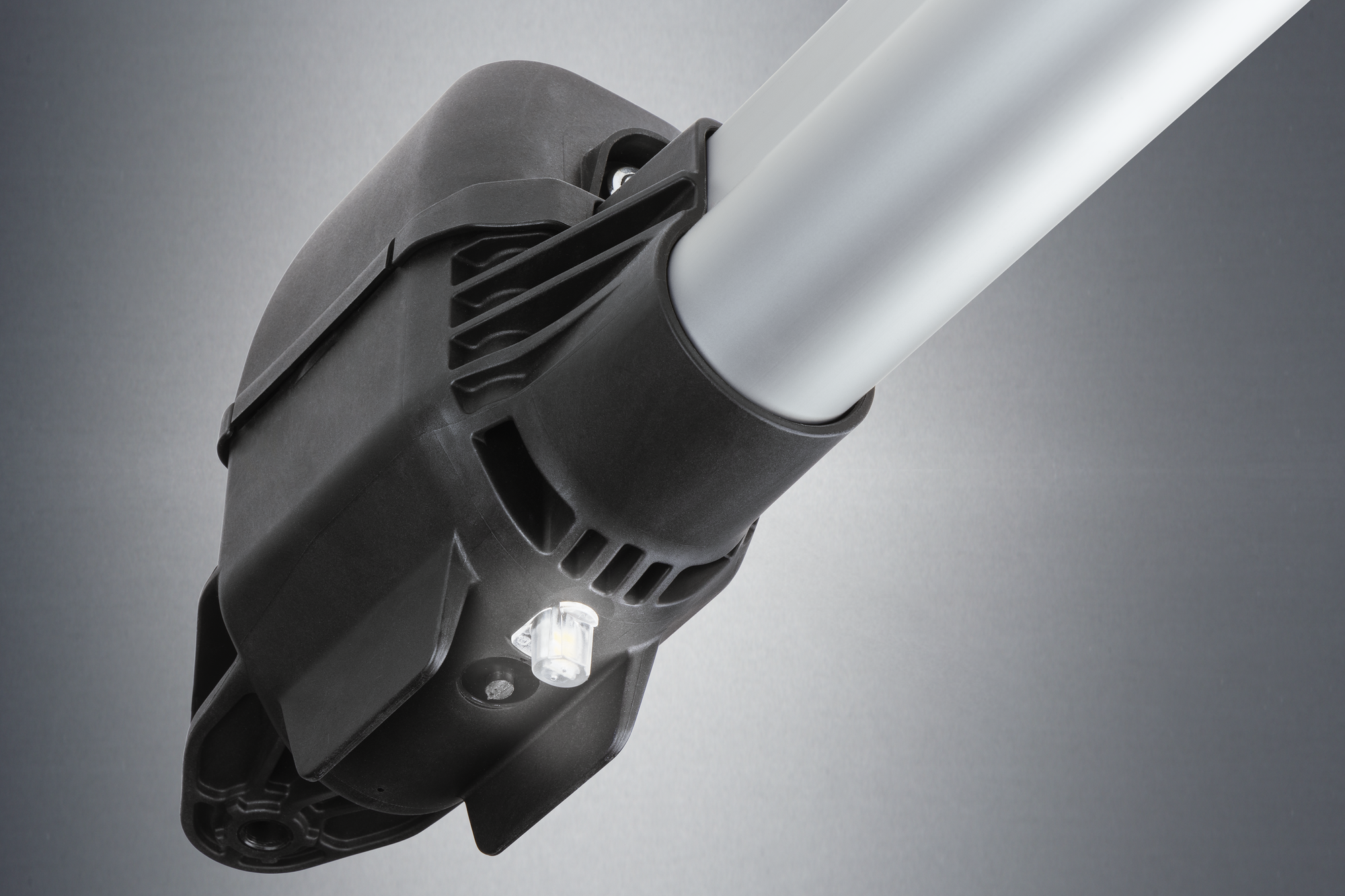 Leuchtendes Zubehör Lumi Stick twist M/ML Beleuchtung eingebaut in einen twist M Schiebetorantrieb