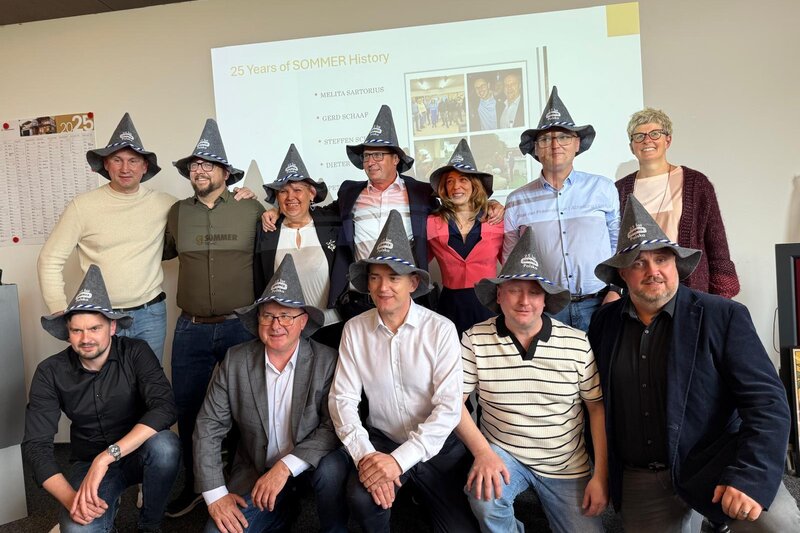 Guests from Poland visit the headquarters