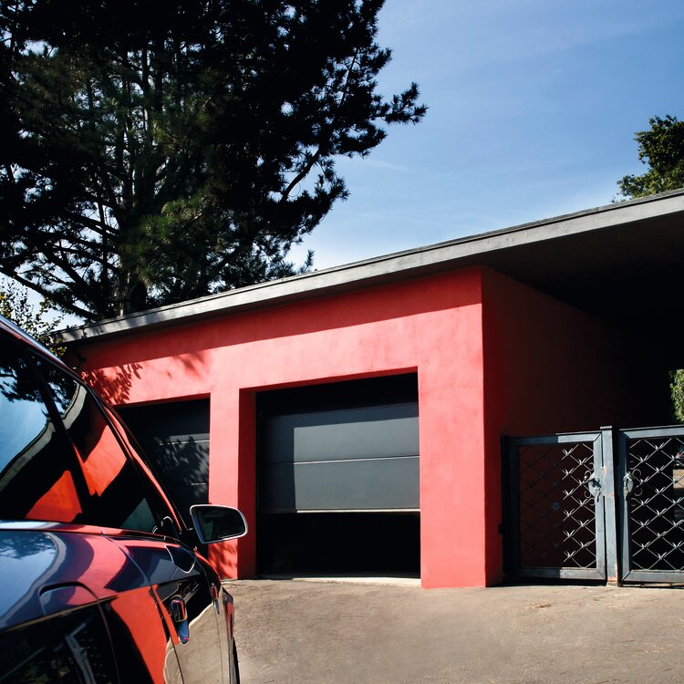 Sektionaltor mit Garagentorantrieb