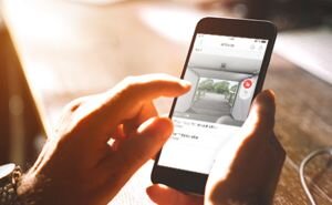 Control garage door via smartphone
